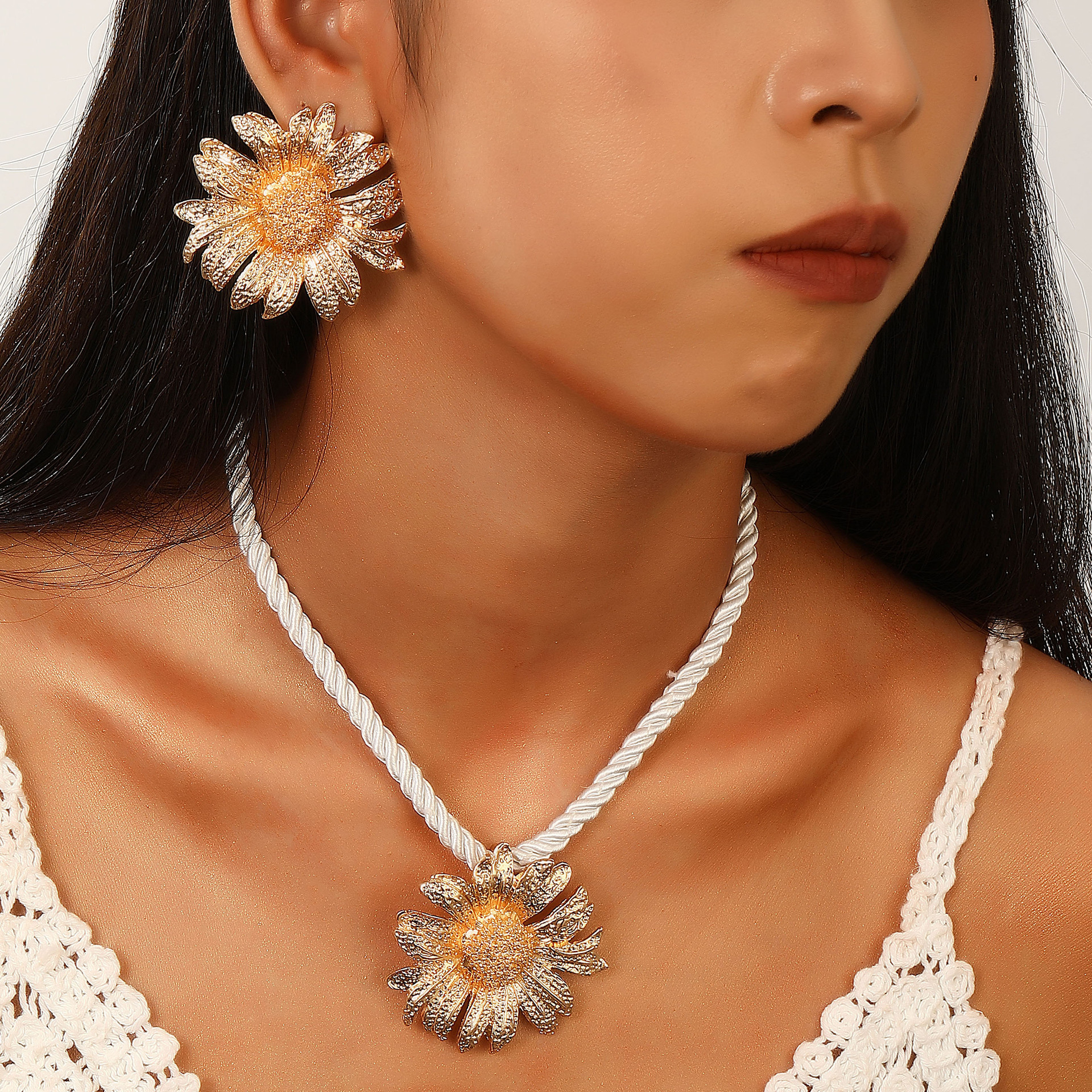 retro design earrings
