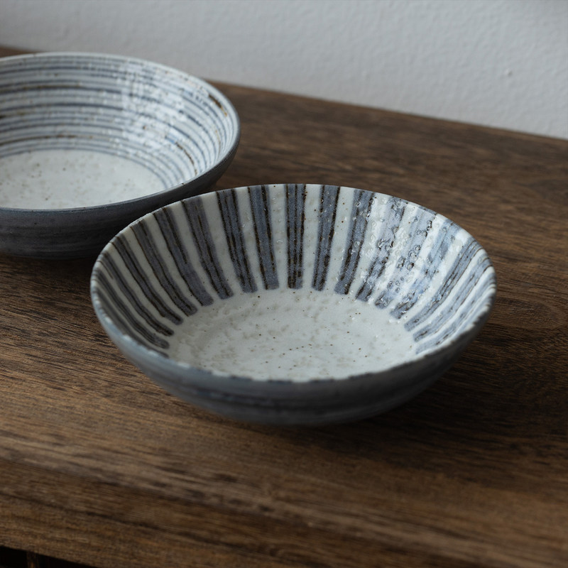 Japanese Imported Mino Ware Shino Rustic Pottery Bowls and Plates, Vintage Tableware, Japanese Rice Bowls, Breakfast Plates, Large Soup Bowls, Pasta Plates Japanese Imported Mino Ware Shino Rustic Pottery Bowls and Plates, Vintage Tableware, Japanese Rice Bowls, Breakfast Plates, Large Soup Bowls, Pasta Plates