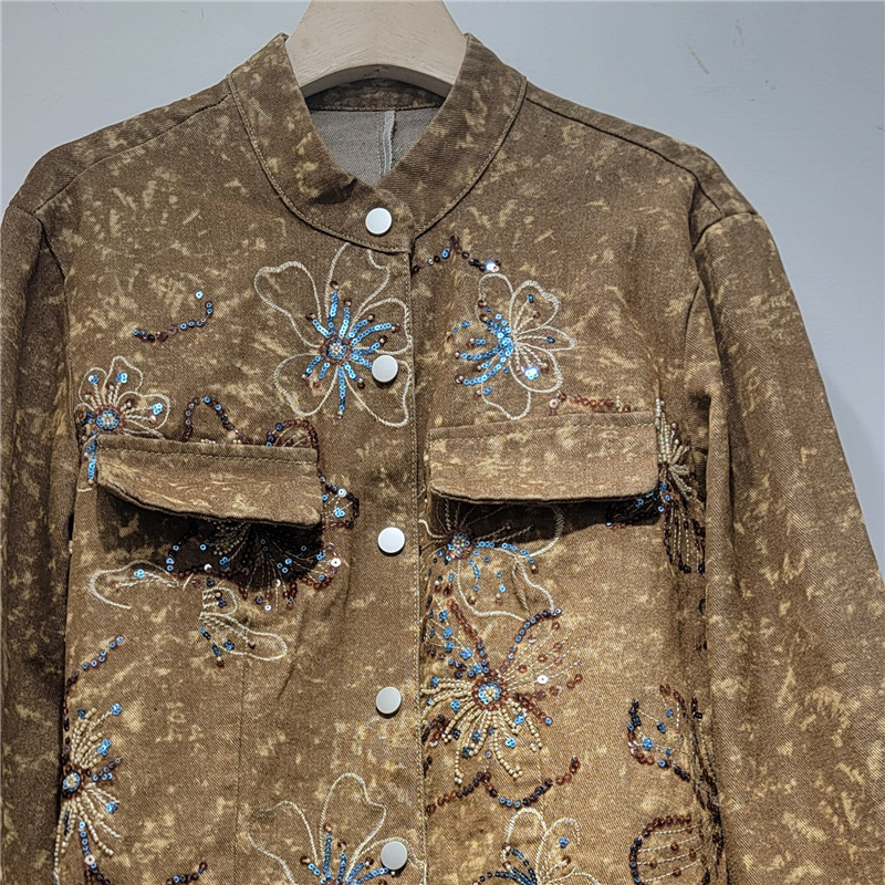 2026 primavera y otoño nuevo diseño de cuentas bordadas de industria pesada se siente lujoso cuello de lujo chaqueta denim de manga larga