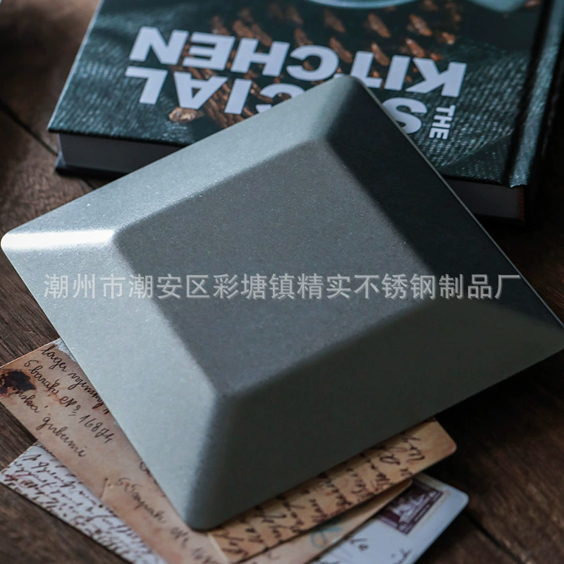 Qingfang матовый металлический поднос ретро старинная тарелка в индустриальном стиле, креативный поднос-менажница, мелкая тарелка из нержавеющей стали прямоугольная