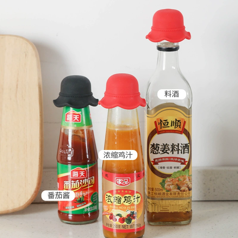 Little Red Riding Hood, creative thermocover sealed for home use, silicone hat, bottle stopper