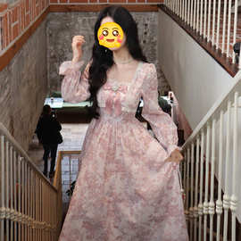 跨境法式名媛风甜美印花长裙2026高腰仙女连衣裙女长袖一件代发潮