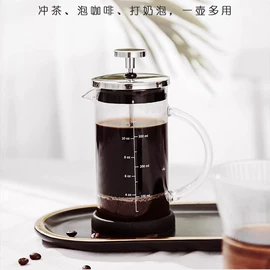 玻璃杯;咖啡壶;咖啡杯