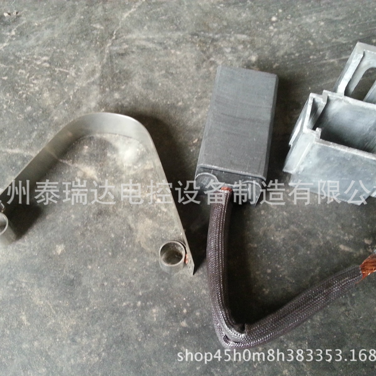 厂家供应大型发电机碳刷耐磨碳刷不发热碳刷电刷