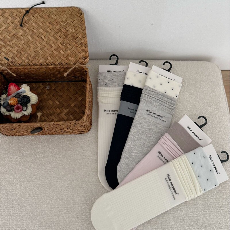 Spring and Summer Thin Style Solid Color Loose Ribbed Polka Dot Color-Block Mid-Calf Slouch Socks for Women Spring and Summer Thin Style Solid Color Loose Ribbed Polka Dot Color-Block Mid-Calf Slouch Socks for Women