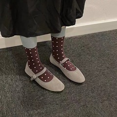 春と秋の靴下の女性のレトロなinsの波は快適で高級感があります。