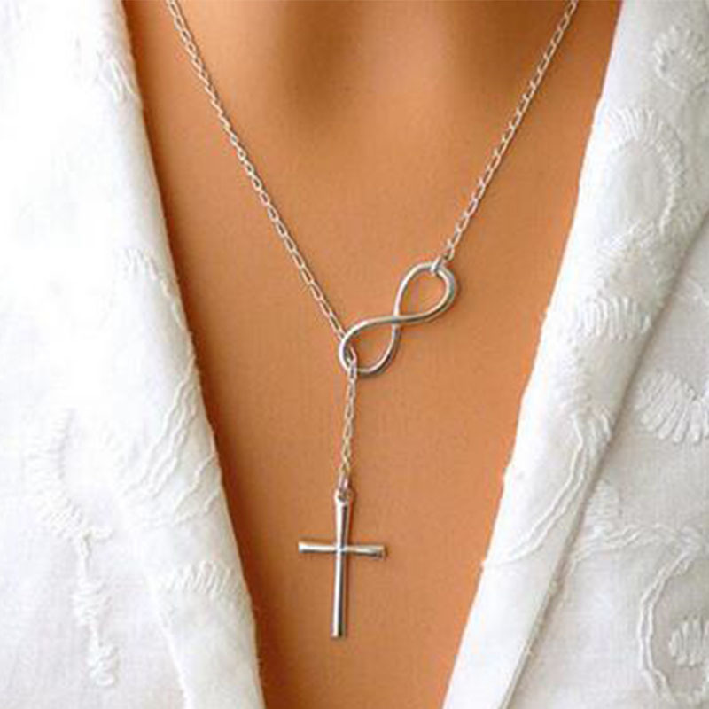 C124 European and American Export Necklace Aliexpress Hot Selling Simple Lucky Number 8 Cross Short Necklace Jewelry