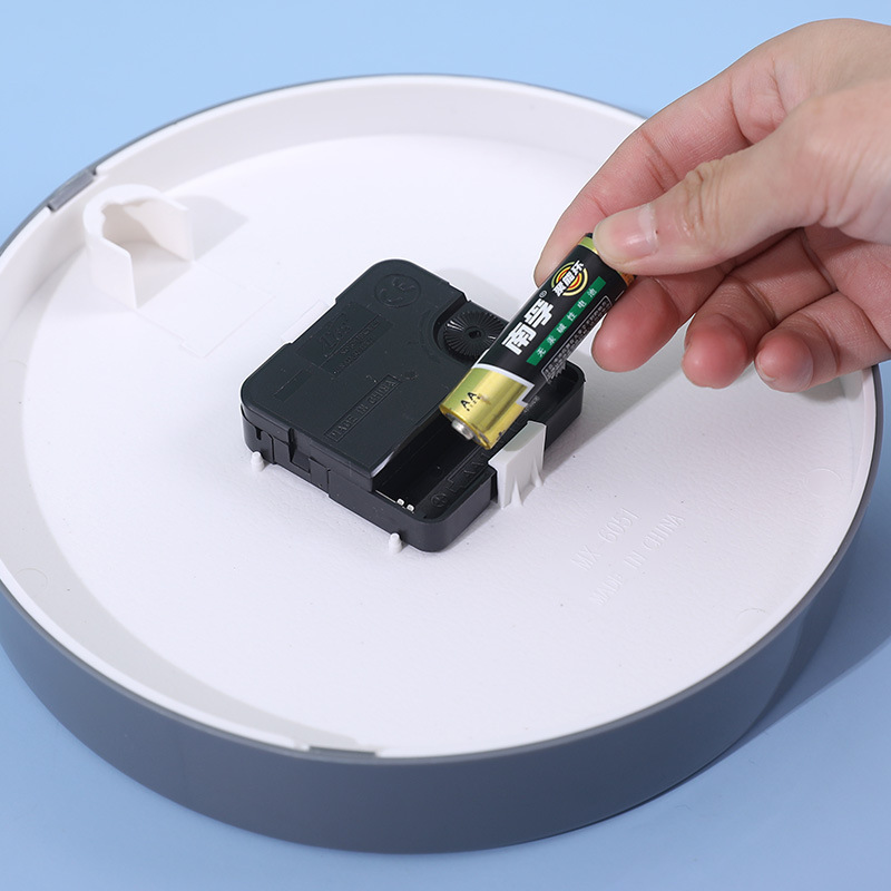 Ronda 20cm montado en la pared moda Reloj de pared hogar sala de estar estudio montado en la pared reloj digital simple reloj al por mayor