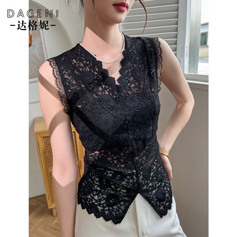 高级感蕾丝吊带背心女夏外穿2025新款设计感v领内搭打底叠穿上衣|undefined