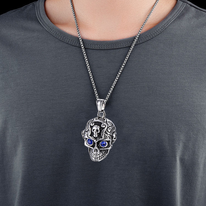 Vintage Style Punk Skull Alloy Zinc Alloy Plating Inlay Artificial Gemstones Men's Pendant Necklace display picture 2