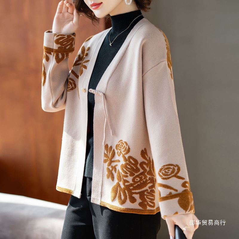 새로운 2024 옷 봄과 가을 중년 여성의 어머니 가을 코트 니트 카디건