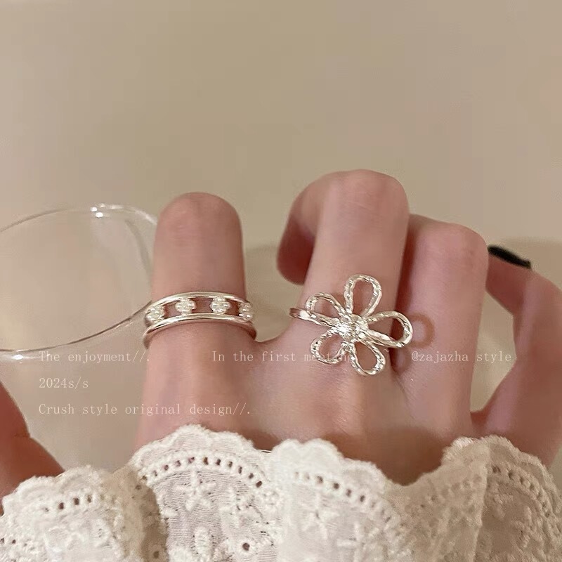 Hollow-out Flower Open-mouth Plains Ring Women's Ins Niche Design Elegant Ring French Style Retro Light Luxury Finger Ring
