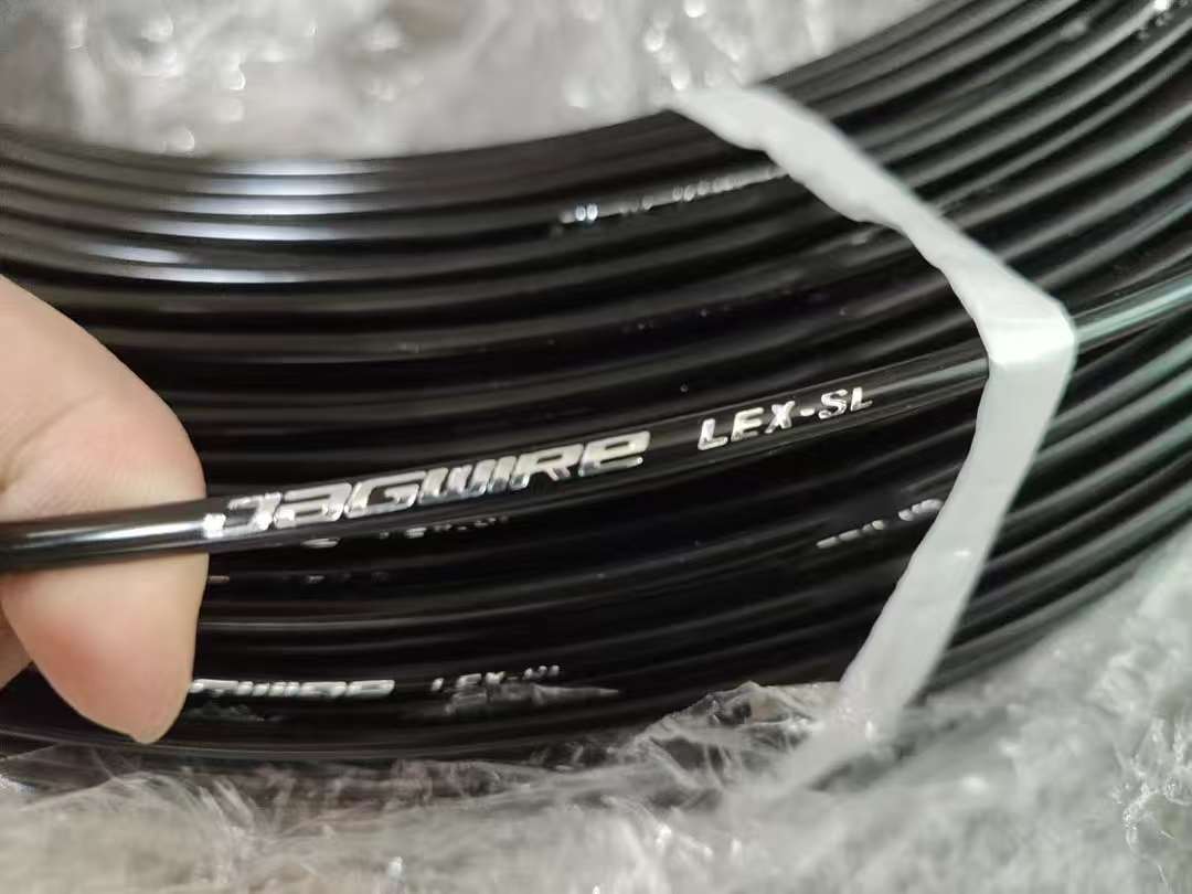 Black oil-filled variable speed (one meter)