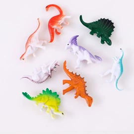 塑料工艺品;化妆服饰道具;奖杯