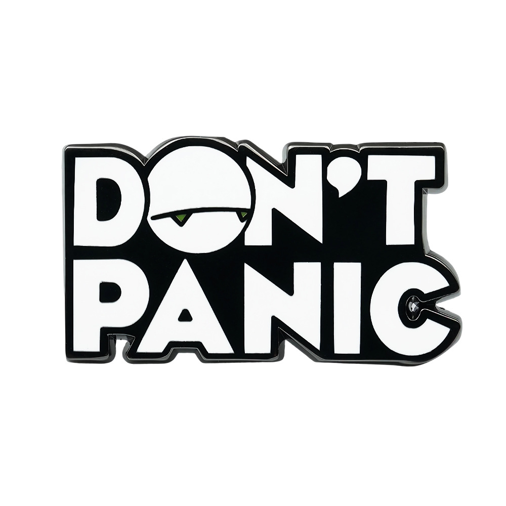 Значок-пин Don't Panic черный