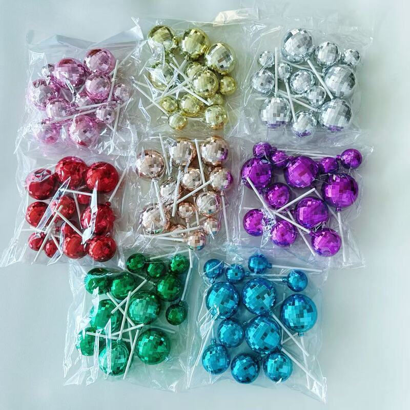 New Cross-Border Christmas Ball 12-Piece Set Plastic Balls Gold and Silver Round Balls Square Mirror Balls Cake Decoration Ornaments Plug-In