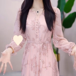 High-End Glazed Silk Elegant and Elegant Embroidered Dress 2025 Spring and Summer New Slim Dress for Young and Middle-Aged People