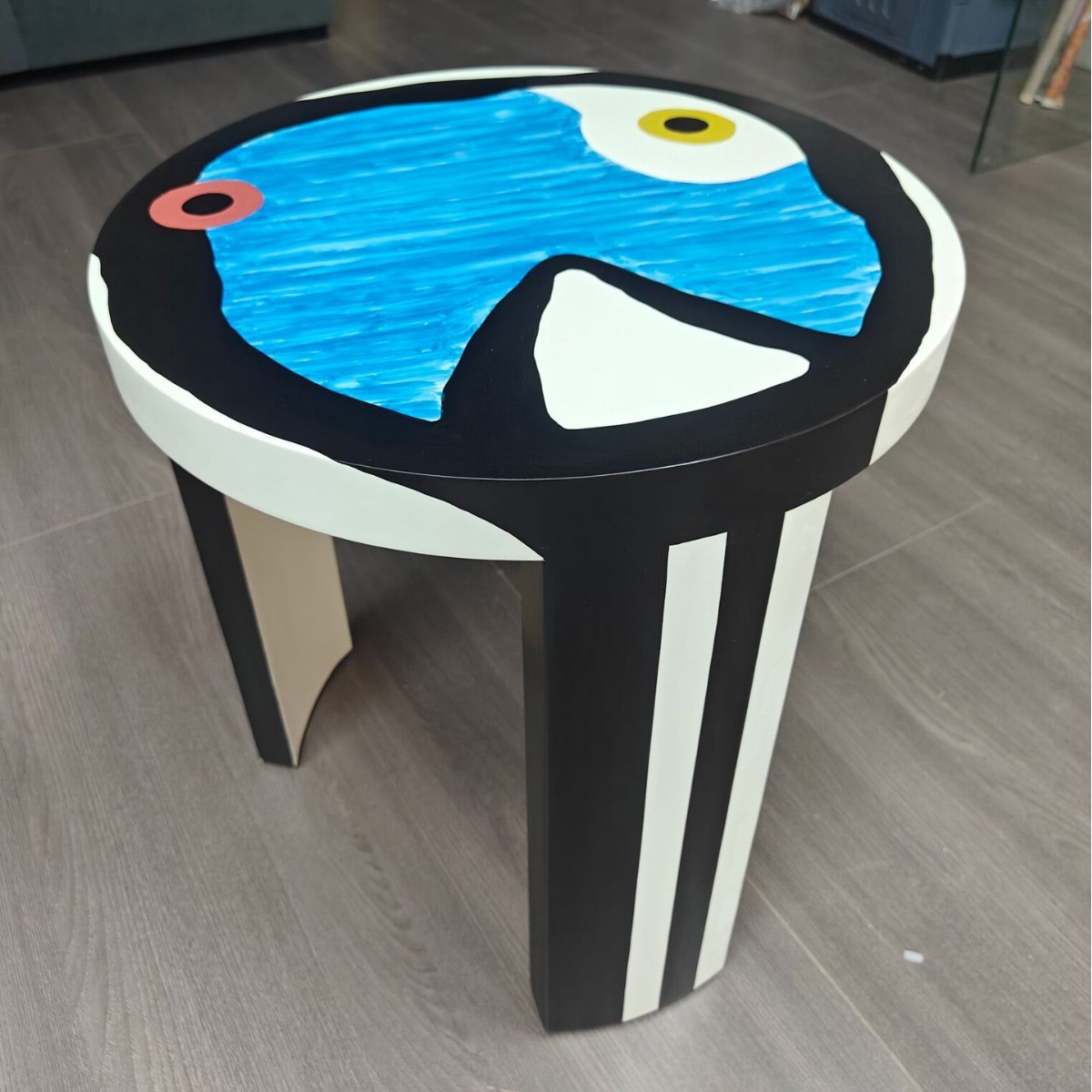 荷兰艺术家手绘熔炉油画彩绘桌子创意涂鸦餐桌玻璃钢休闲小茶几