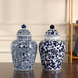 装饰花瓶;陶瓷工艺品;酒壶