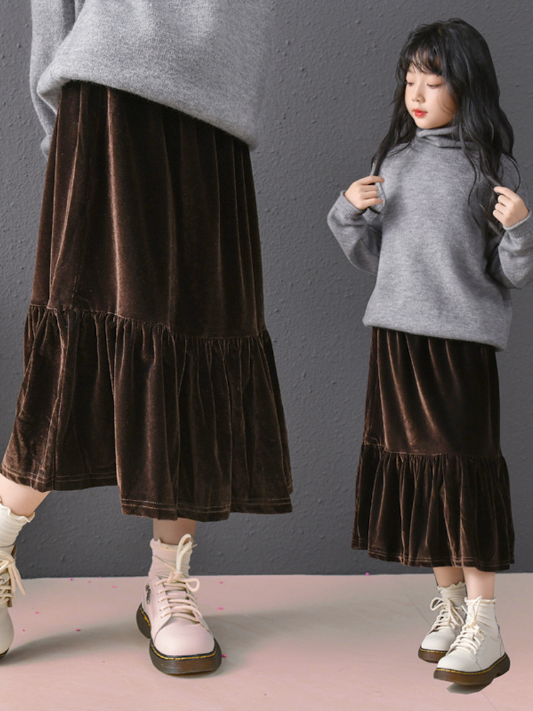 Falda de terciopelo negro café para niñas de dos colores otoño e invierno Nueva falda de estilo occidental para niños