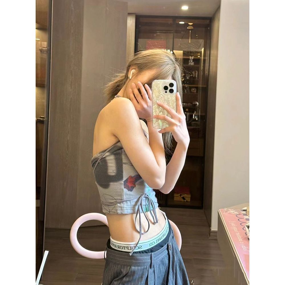 Thai-style strapless bralette V-neck backless top for women, summer vintage spicy lingerie, suitable for wearing alone or as a top, beach French sweet and spicy style.