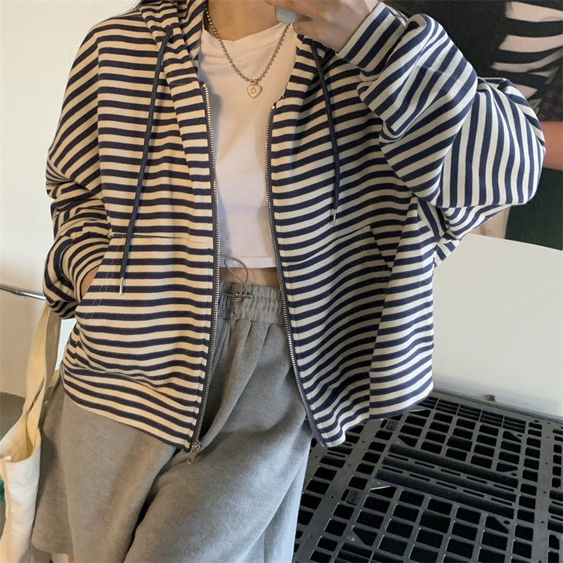 455g Weight Long Sleeve Sleeve Length Zipper Placket Type Polyester Fabric Type Short Top Length Hoodie Tops Type Casual, Daily Occasion Hooded Neckline Regular Fit Fit Type Stripe Pattern Spring, Autumn Season Women's Gender Casual, Streetwear Style Women's Casual Streetwear Stripe Zipper Hoodie 1