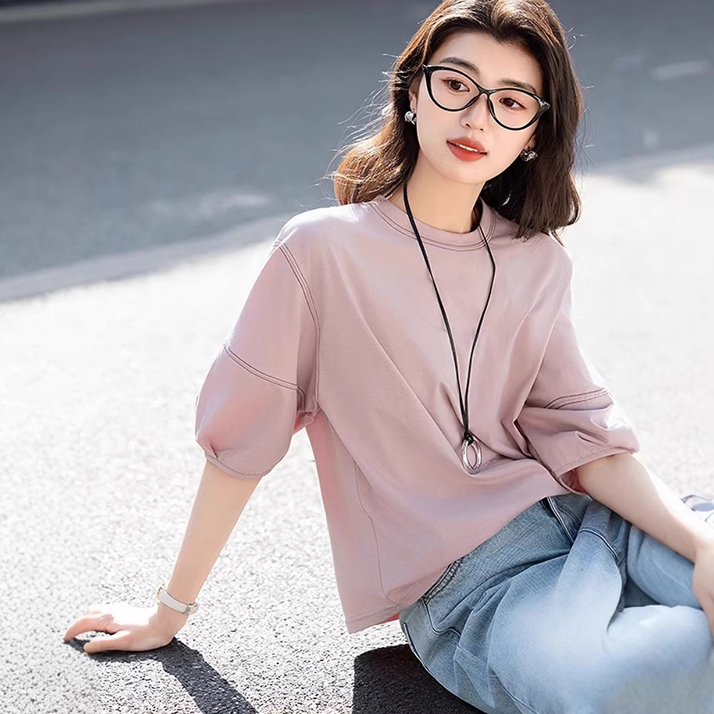Áo thun nữ cổ tròn tay lỡ phồng nhẹ, thiết kế đèn lồng viền tương phản — Màu hồng chi tiết 2