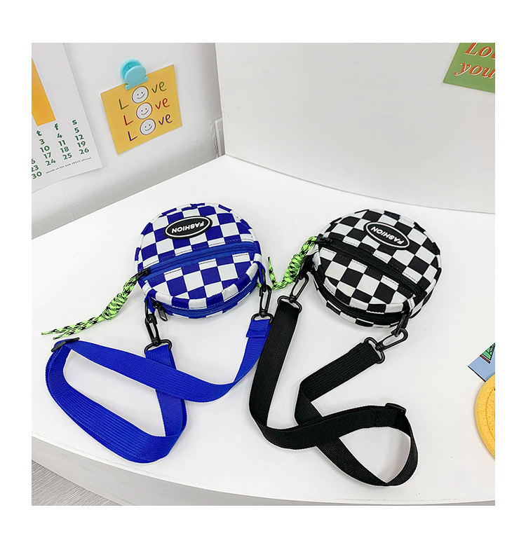 Boy's Small Nylon Lattice Fashion Round Zipper Crossbody Bag display picture 20