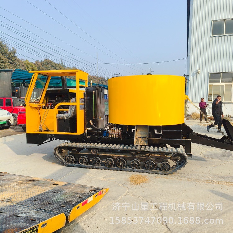 雨期工程用履带平口罐 不翘头商混转运搅拌机 铰接式爬山虎朝天锅