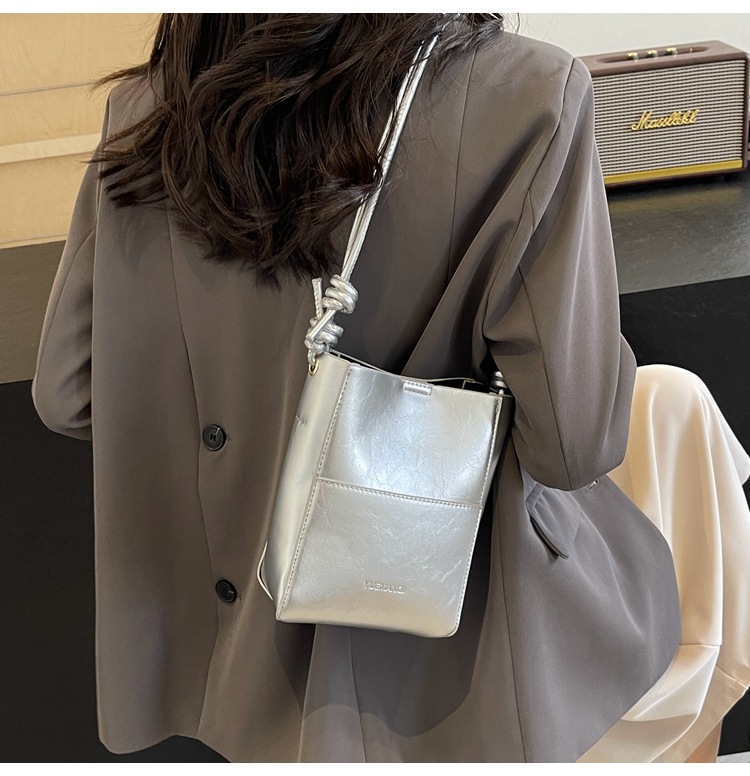 2025 Summer Popular Mini Small Bags for Women New Solid Color Foreign Style Crossbody Bag Korean Style Textured Bucket Bag