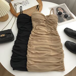 Bottom suspender dress for women's new black versatile tight fitting and slimming look with a short skirt that covers th