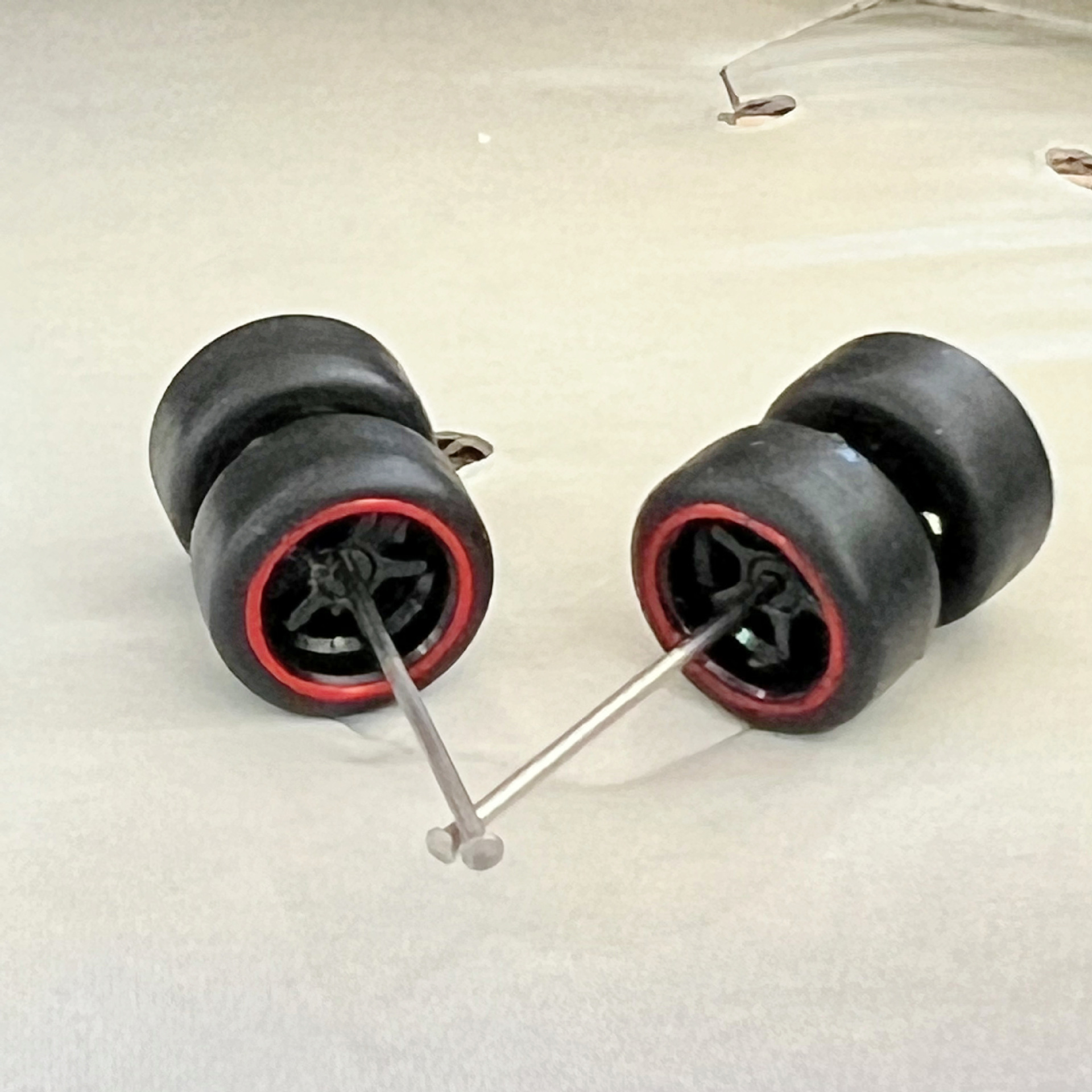 Hot Wheels Matchbox Domica 1/64 de nivel de entrada de aleación de coche modelo de modificación de la rueda de goma del neumático de goma cubo de la rueda