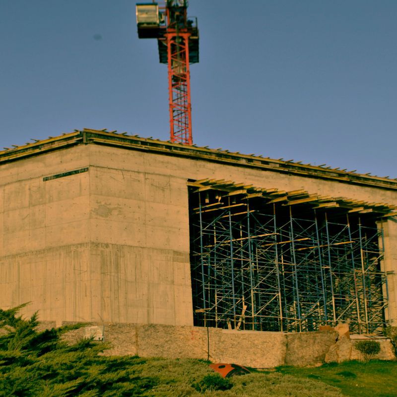 水性玻璃鳞片增强酚醛环氧耐高温漆，防水防腐也要随着经济的发展