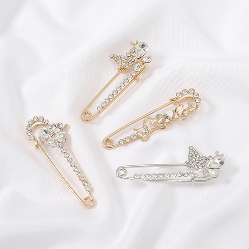 Pants waist tightening artifact, waist tightening pin to fix clothes, sweater brooch, women's accessories, pearl anti-exposure buckle pin wholesale