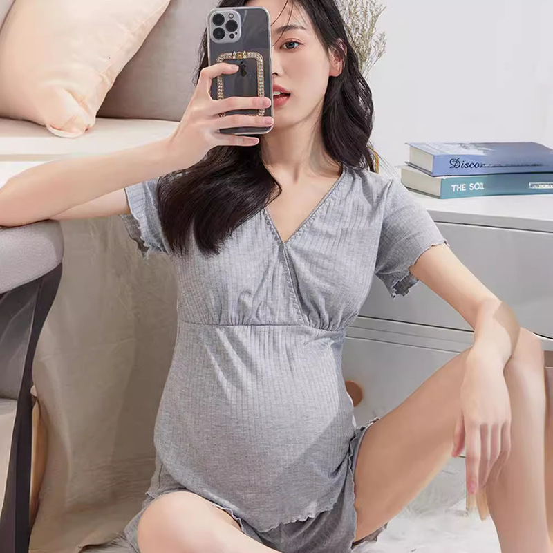 Maternity Short-sleeved Short-sleeved Shorts Set Pregnant Women's Pajamas Summer Thin Postpartum Home Clothes Two-piece Set of Nursing Clothes Maternity Short-sleeved Short-sleeved Shorts Set Pregnant Women's Pajamas Summer Thin Postpartum Home Clothes Two-piece Set of Nursing Clothes
