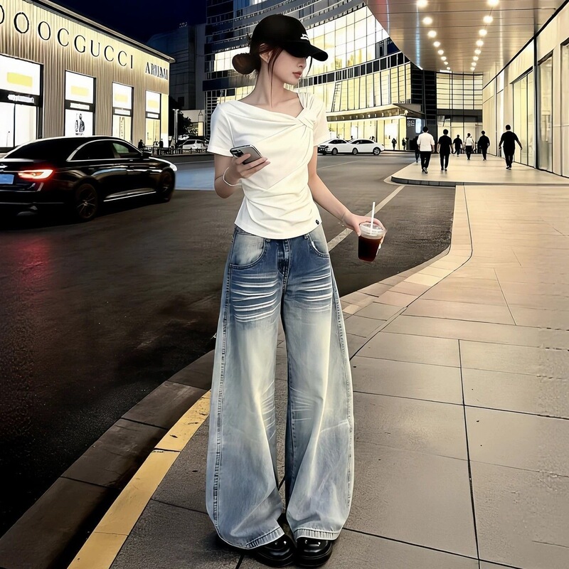 Tall women's American retro straight-leg jeans, summer high-waisted loose fit with letter embroidery, curved wide-leg floor-length pants Tall women's American retro straight-leg jeans, summer high-waisted loose fit with letter embroidery, curved wide-leg floor-length pants
