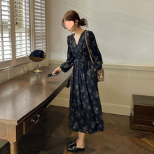 法式黑色碎花长袖连衣裙女2025春秋装新款显瘦精致赫本风长裙