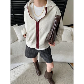 女式T恤;女式针织衫;女式衬衫