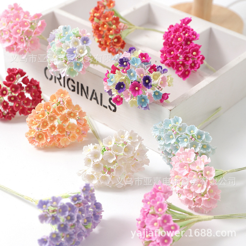 Artificial Flowers, Colorful Baby's Breath, Small Bunches of Fake Flowers, High-End Realistic Wedding Flowers, Gift Box Decoration Bouquets in Stock