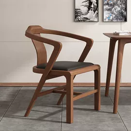 布艺沙发;桌类、茶几;实木床