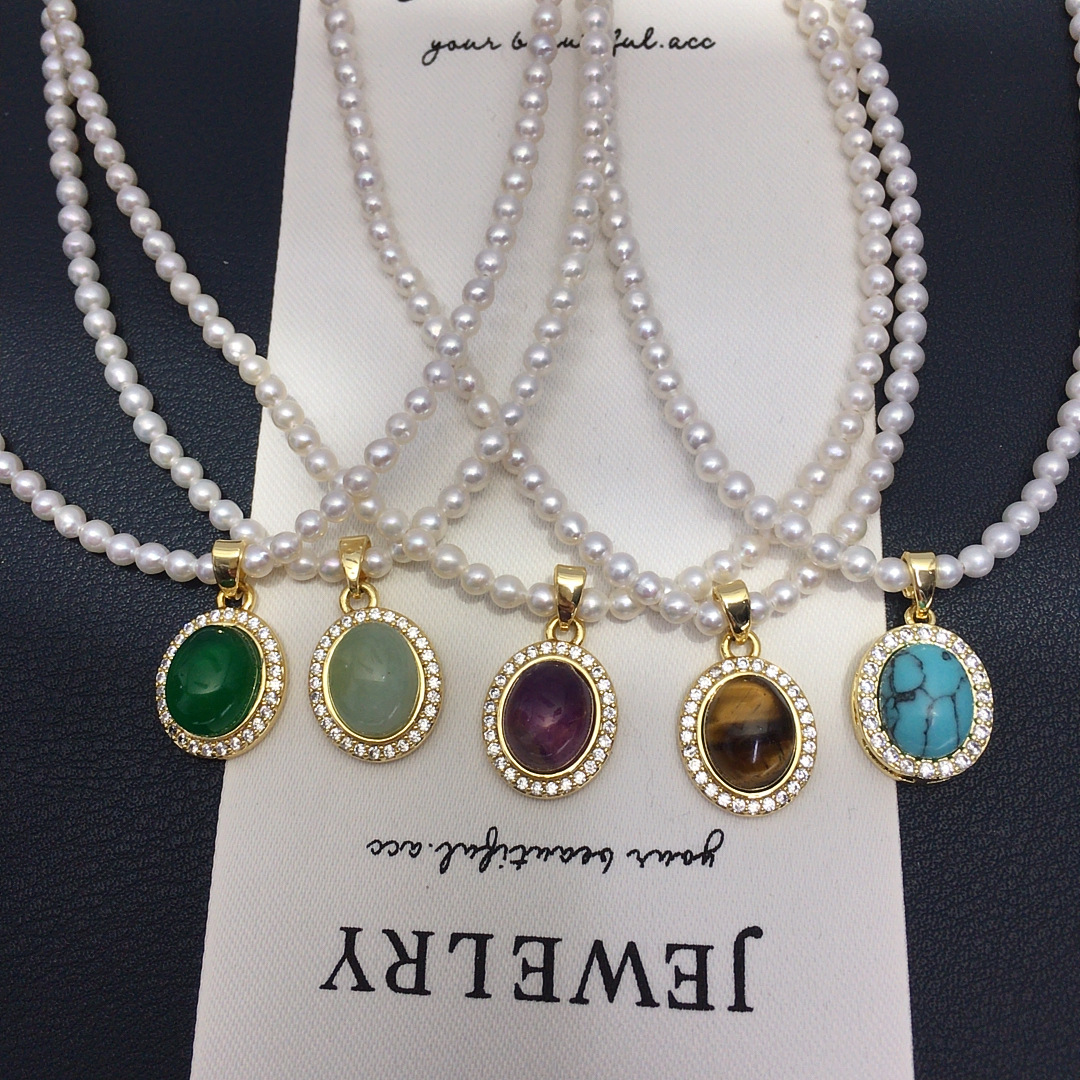 Luxury Pearl Choker Necklace With Magnetic Clasp For Women_voghion.com