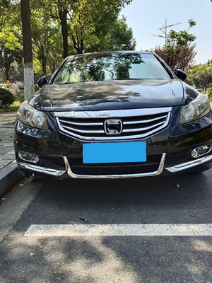 Gen Accord 2011-12, 永福路 Lamp eyebrow