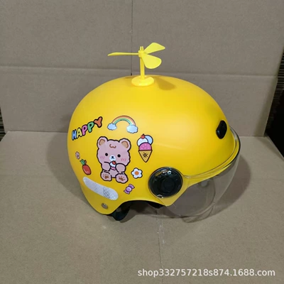 Motosiklet kaskı (dəbilqə) – safety helmet - yellow-cake-bear-transparent-mirror-yellow-windmill-3c-certified-1-6-years-old-j02