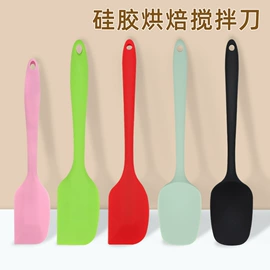 蛋糕模;防烫手套;烹饪勺铲