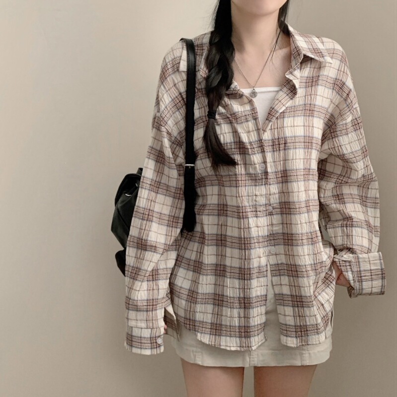 Korean Style Versatile Plaid Loose Shirt for Women 2026 Spring and Autumn New Retro Oversized Long-Sleeve Top Korean Style Versatile Plaid Loose Shirt for Women 2026 Spring and Autumn New Retro Oversized Long-Sleeve Top