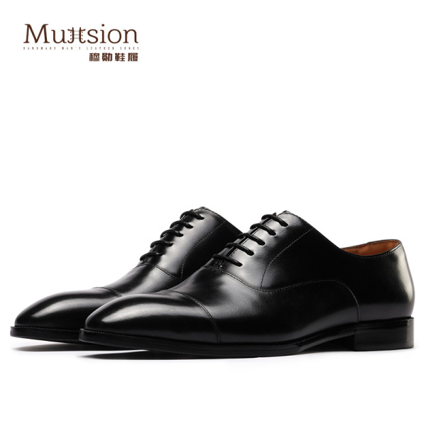 T00101 [one-piece delivery] Three-joint leather shoes men's business formal wear men's shoes British pointed leather oxford shoes