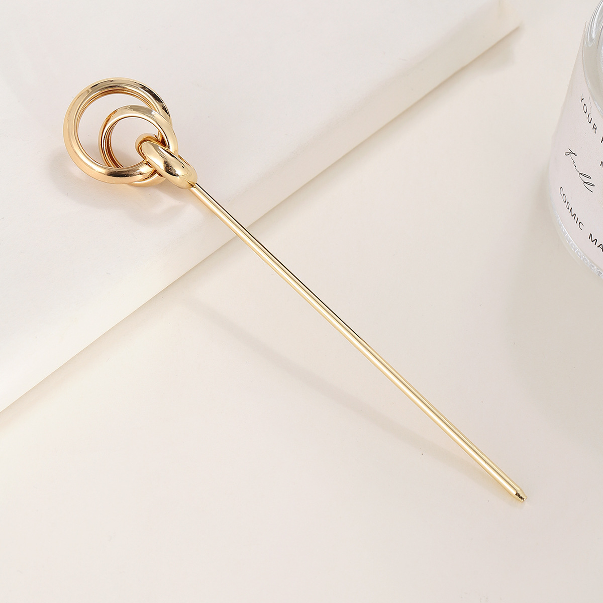 El estilo antiguo de la niña hanfu que tira del pelo tocado diario versátil moderno simple cabeza de bola updo horquilla de bola horquilla