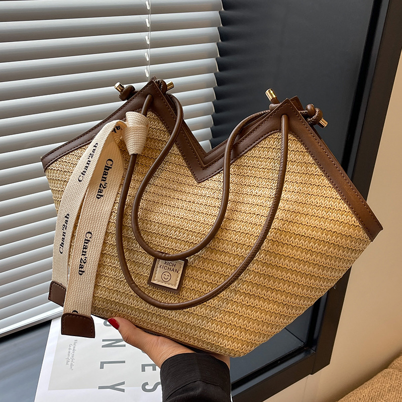Women's Large Capacity Woven Straw Bag 2025 New Versatile Beach Shoulder Bag Vacation Commuter Tote - Thumbnail 6