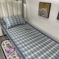 床盖学生宿舍夹棉新款加厚上下铺单人床可机洗防滑四季沙发垫通用