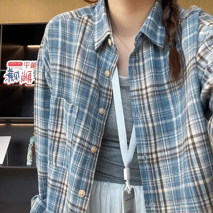 Синяя клетчатая рубашка с длинными рукавами женская весна и осень 2025 года свободная Харадзюку ветер повседневная дикая рубашка